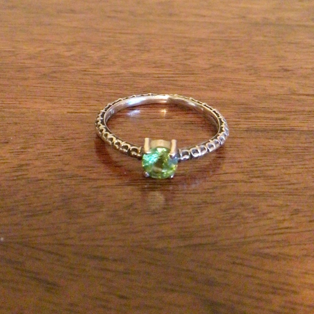 Sterling Silver Peridot Ring